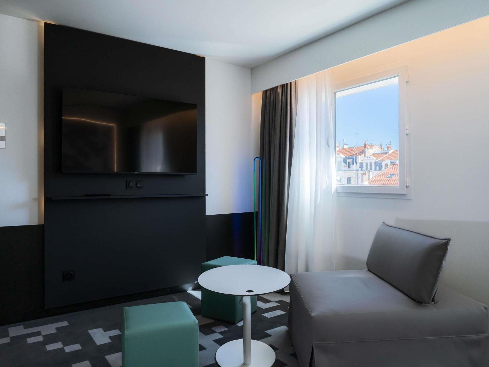 Mercure Hotel 4*