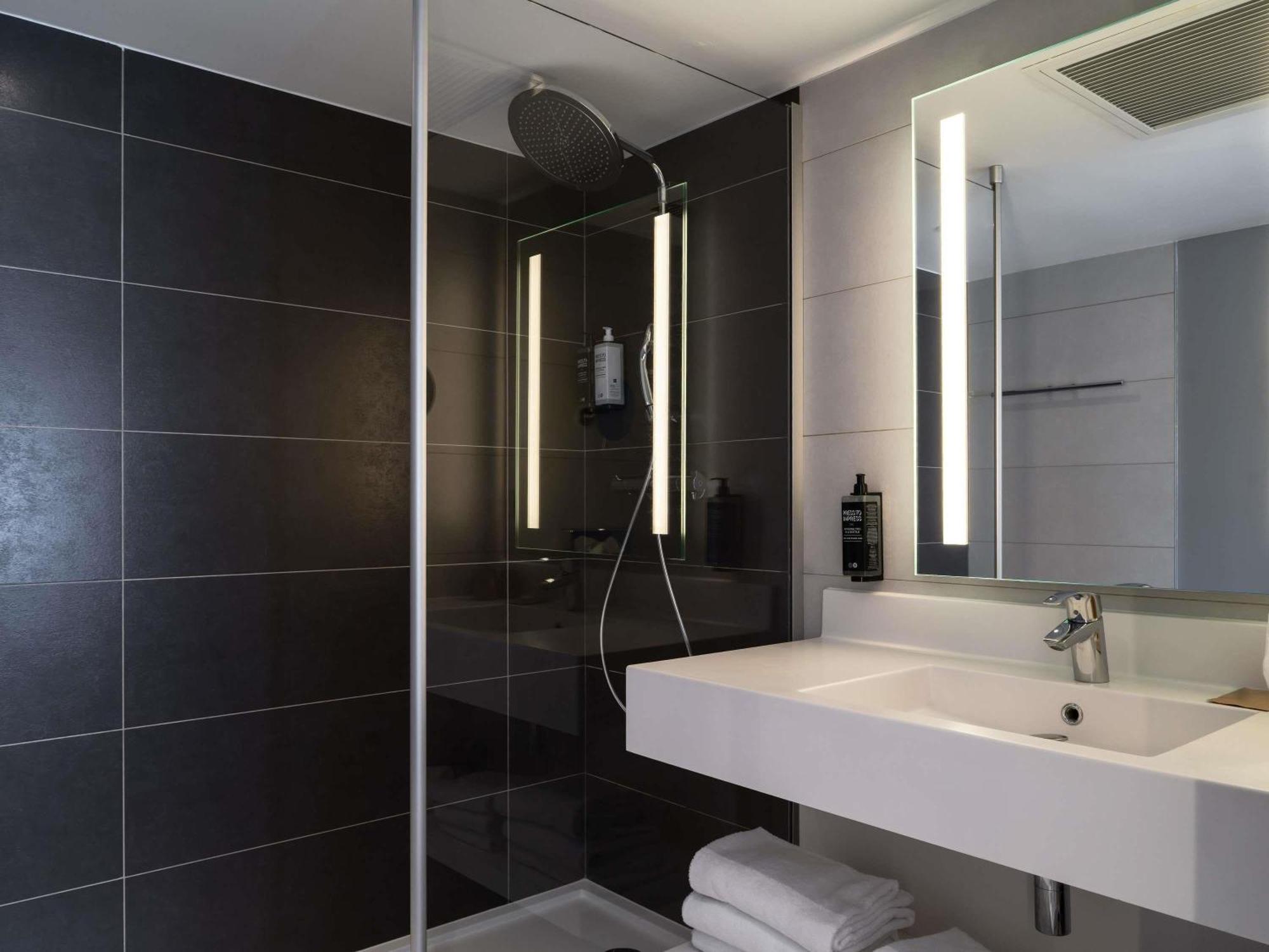 Mercure 4*